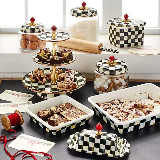 Courtly Check Three Tier Sweet Stand