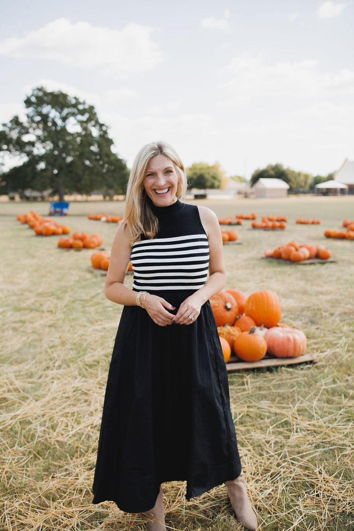 Out For The Weekend Knit Stripe Maxi Dress, Black