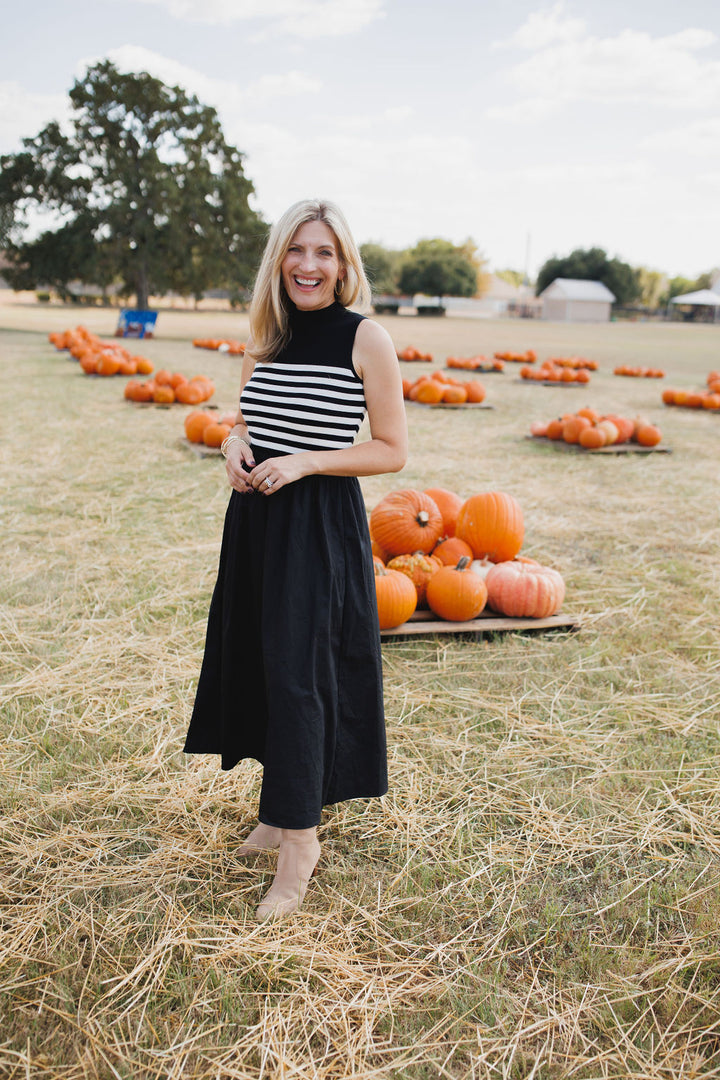 Out For The Weekend Knit Stripe Maxi Dress, Black