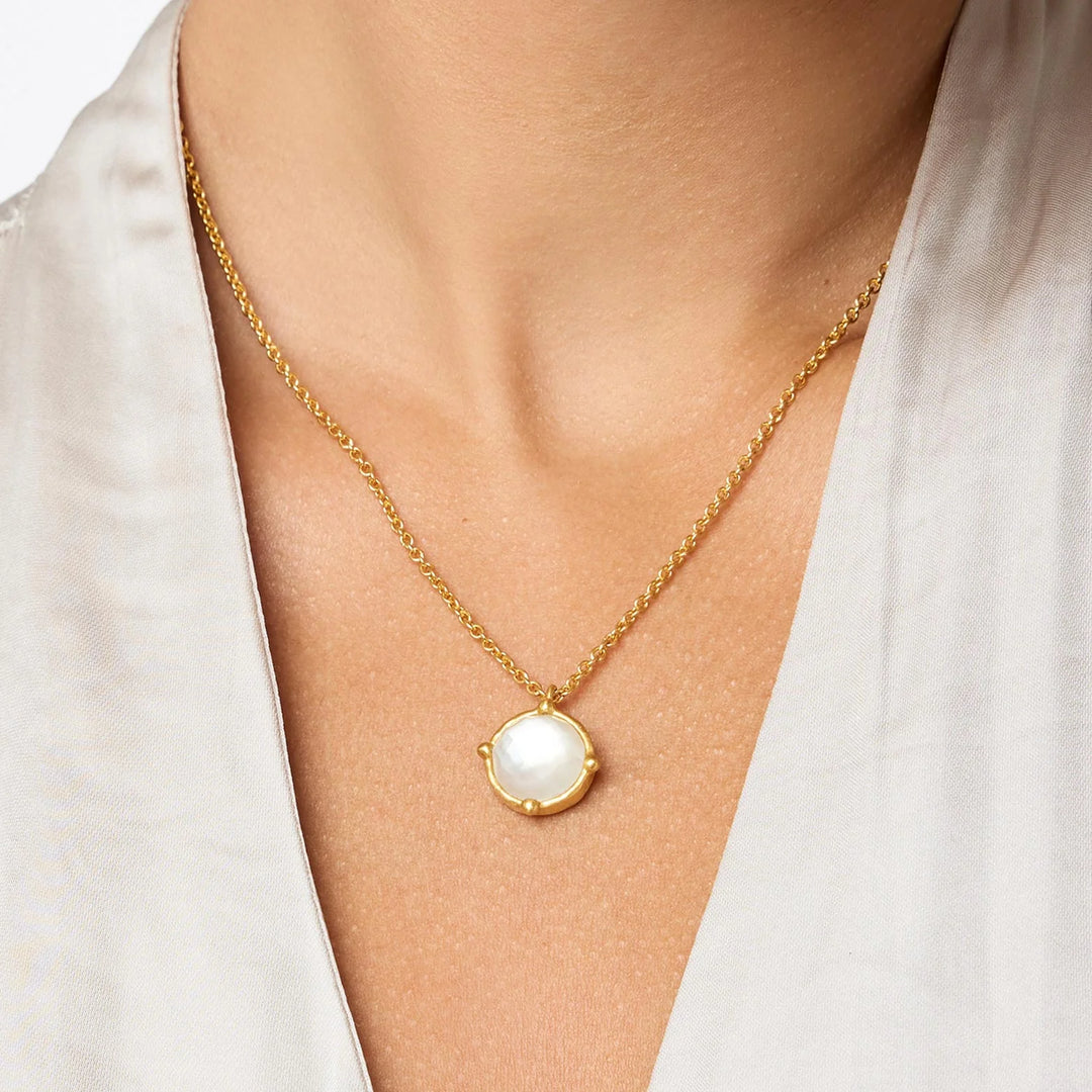 Honeybee Solitaire Necklace, Pearl