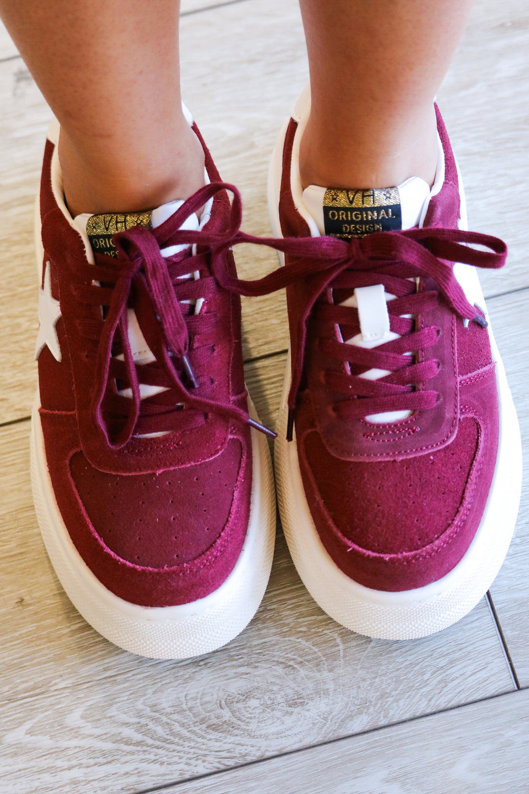 Hunter Sneaker, Maroon