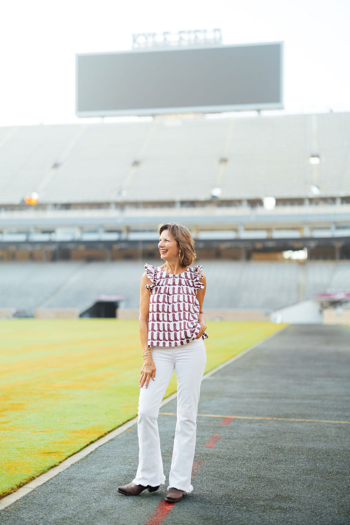 Charlie Top, Maroon Boots