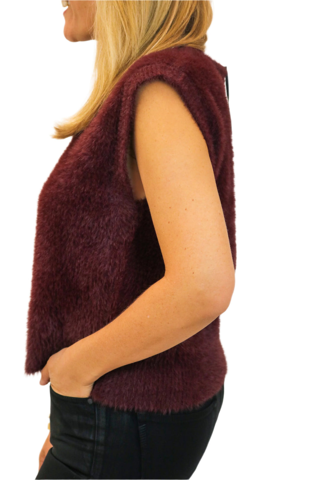 Erin Sweater, Maroon