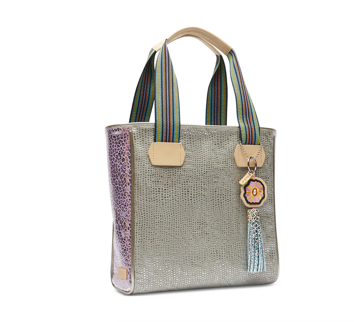 Classic Tote, Juanis