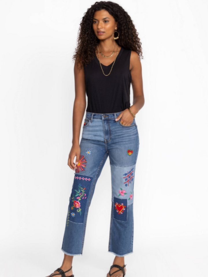 Medium Wash Cropped Straight Jean, Carmene