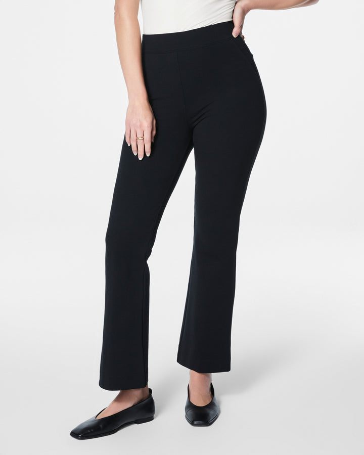 Spanxsmooth™ Perfectfit Ponte Kick Flare Pant