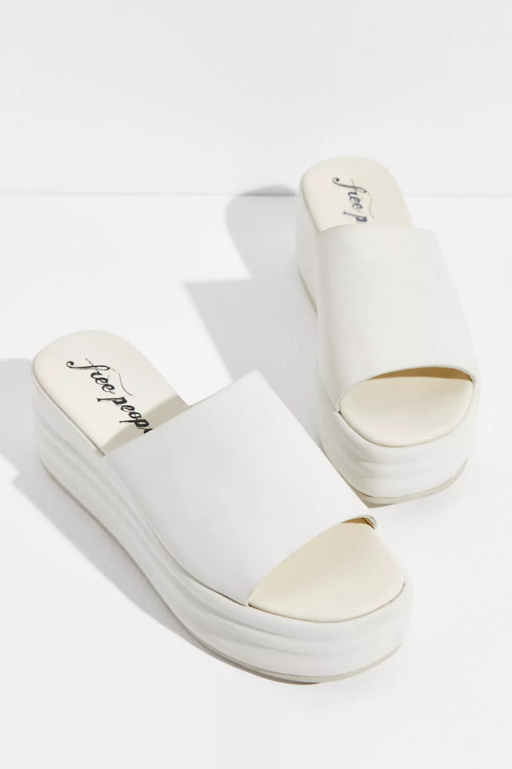 Harbor Flatform Sandals, Vanilla