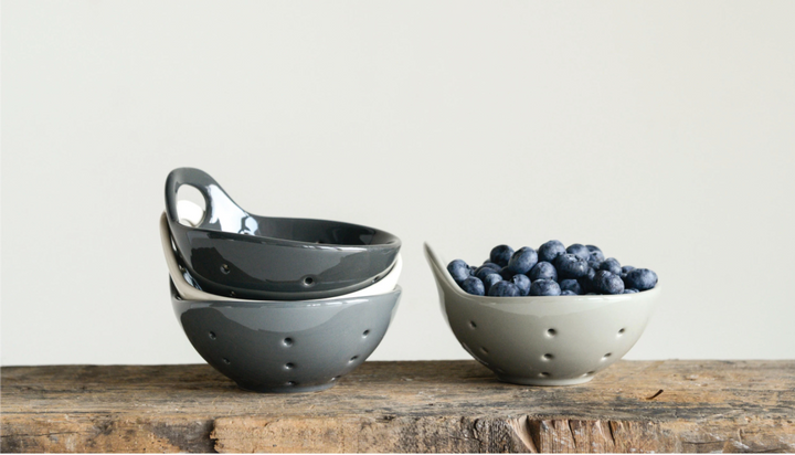 Stoneware Berry Bowl